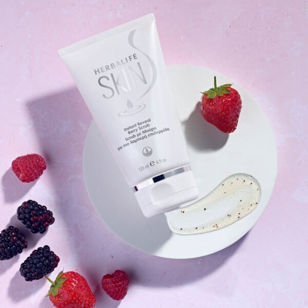 Herbalife SKIN Scrub με Μούρα για πιο Λαμπερή Επιδερμίδα - Image 3